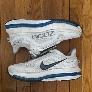 Nike Pegasus Premium Running Sneakers sz 8.5 Mens